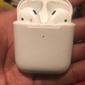 Apple AirPods generation 2